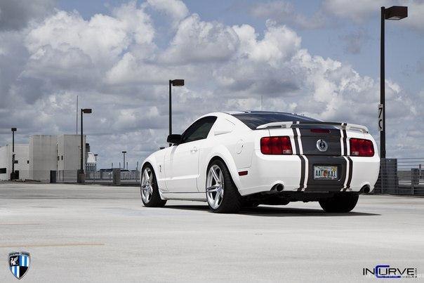 Ford Mustang Shelby. - 7