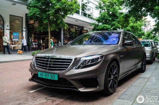 Mercedes-Benz S 63 AMG 4Matic (W222). :  7.180.000 . = 212.822 $.   V8 ...