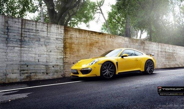 Stunning Yellow Porsche 911 Carrera Stinger - 2