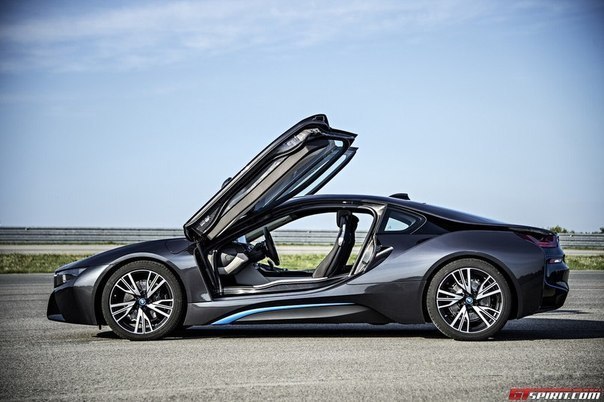 BMW i8 - 6