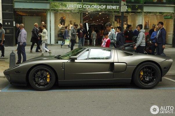 Ford GT. - 7