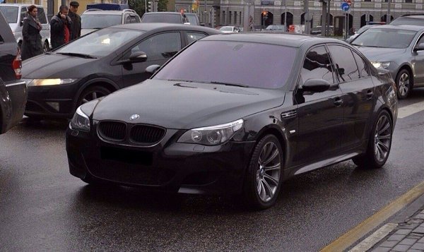 BMW e60 бандитская