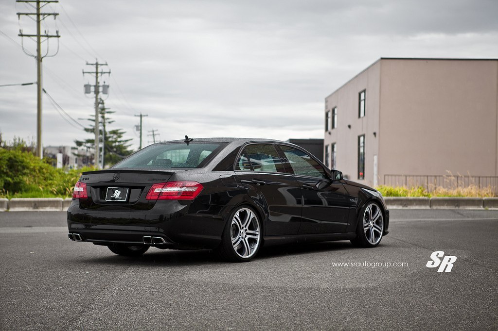 Mercedes E63 AMG Brabus - 6