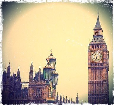   : <a href=