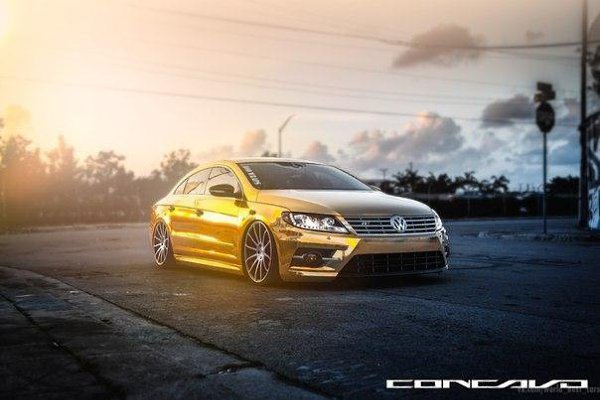 Volkswagen Passat CC - 2