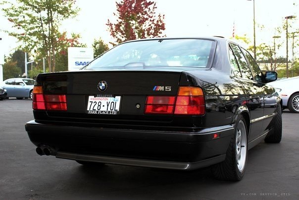 BMW - M5 [E34] 1991. - 2