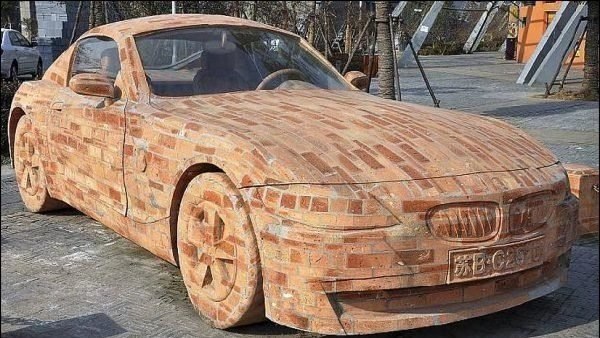 Дороже оригинала BMW может быть только BMW, сделанный из кирпича... BMW, сделанный китайским ...