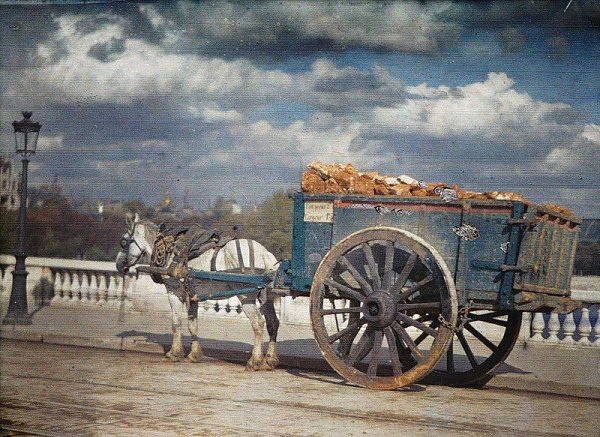 Цветные фотографии Парижа 1914 года. Париж — город огней. Он был любим по многим причинам на ... - 7