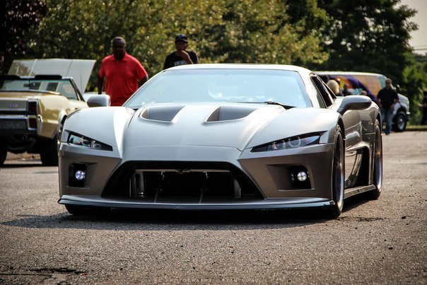 Falcon F7.