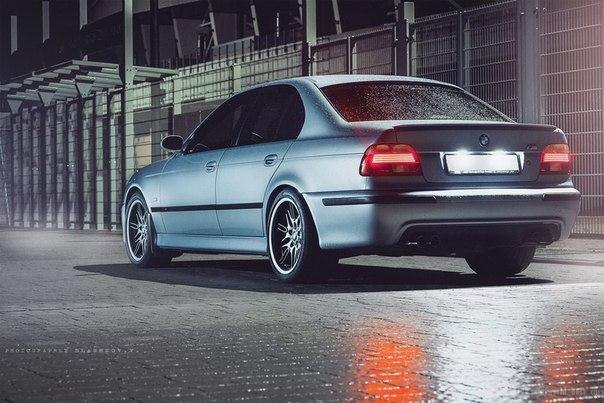 BMW 5 E39. - 6