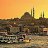 Suleymaniye Camii - Istanbul'un en guzel camilerinden biri, Mimar Sinan'n en iyi eserlerinden biri.Cami buyuk padisahn ardndan Suleyman'n emriyle ina edilmitir. Bahcesinde Suleyman ve onun sevgili esi Hyurrem bir turbesi vardir.