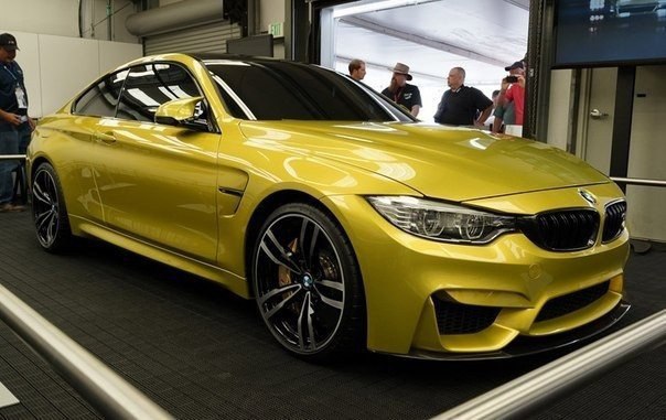 #BMW M4 F82