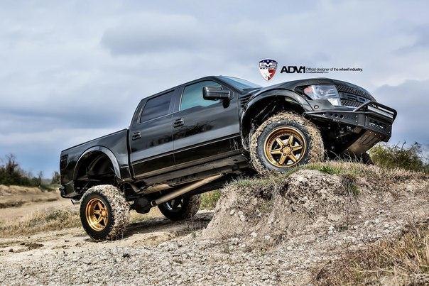 Ford F-150 SVT Raptor. - 8