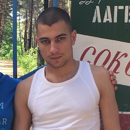 Alexey, 33, 