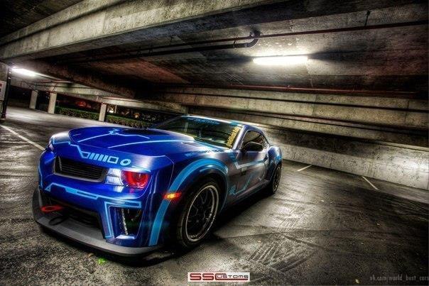 Chevrolet Camaro SS. - 4