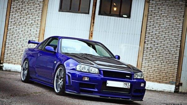 Nissan Skyline (R34) - 2