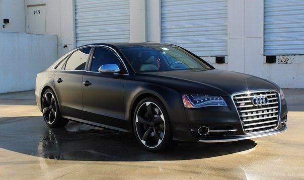 Audi S8