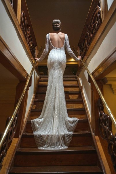 ����� ��� ��������� � ���-�� �������, � ������� �� ����� �������� ������: �������, �� ��� - ...