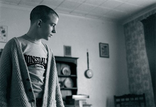 Тебе 14 - 20 лет. Ты такой весь чёткий, на найках, в адидасе, с айфоном (айподом, айпадом), с крутым ...