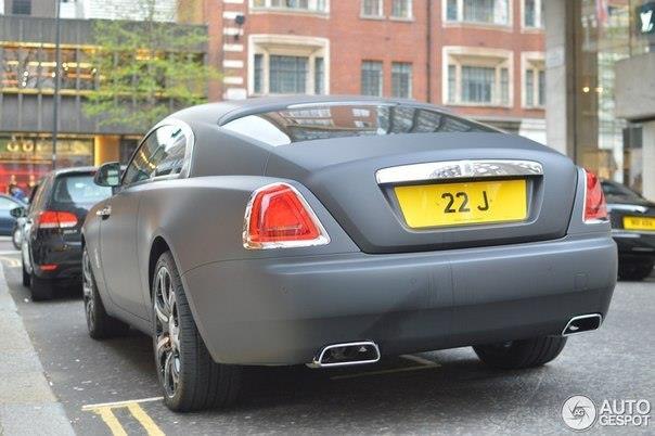 Rolls-Royce Wraith. - 8