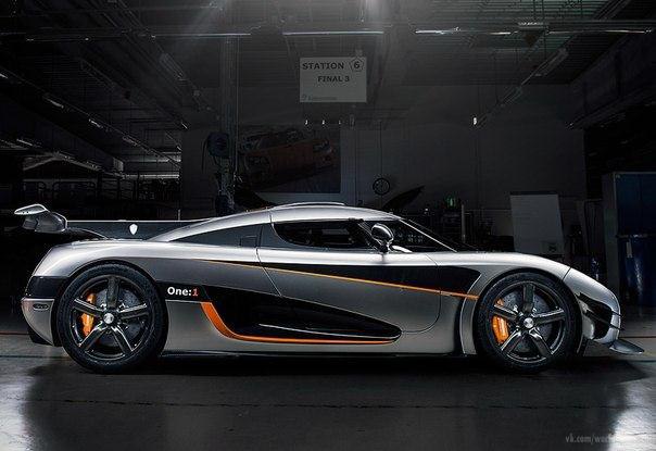 Koenigsegg Agera One:1 - 8