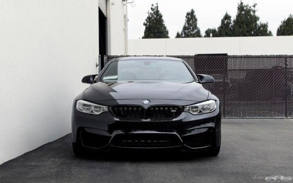 Black Sapphire Metallic BMW M4 Coup (F82).   R6 (2979 )  431 ..  ... - 5