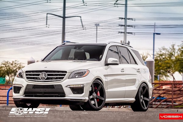 Mercedes-Benz ML63 AMG - 4