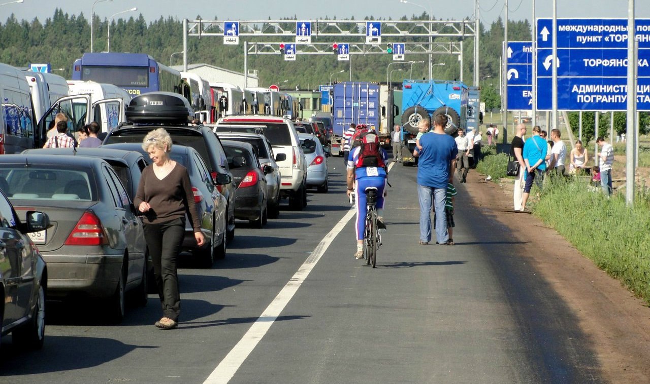 Россияне в финляндии. Ваалимаа Финляндия пропускной пункт. Граница с Финляндией.