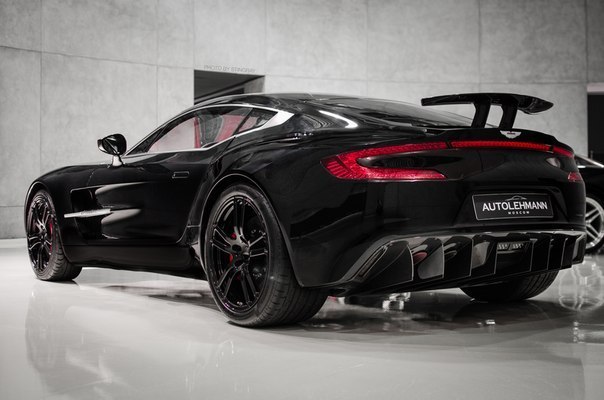 Aston Martin One-77 Q-Series.   V12 Atmo (7312 )  760 ..  7500 ... - 3