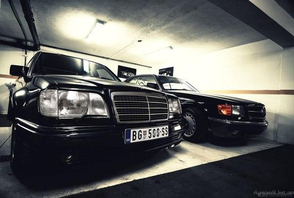 Mercedes-Benz S-Klasse Coupe (C126); Mercedes-Benz 500 E (W124). - 2