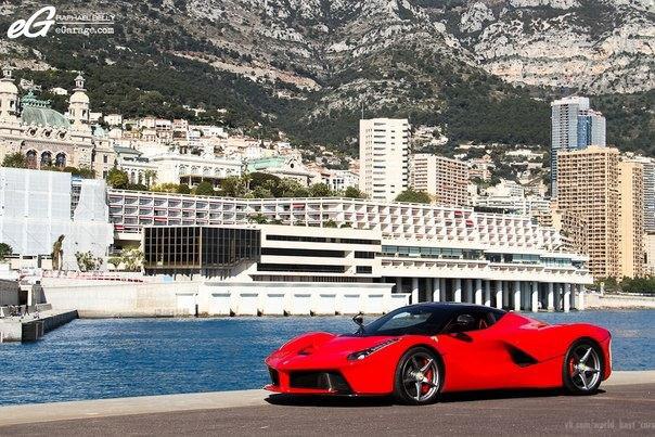 Ferrarri LaFerrarri - 7