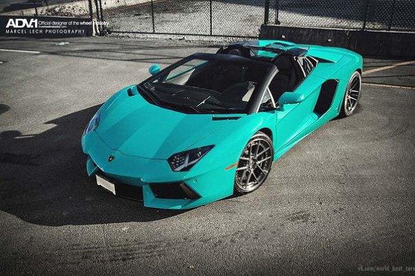 Lamborghini Aventador Roadster - 2