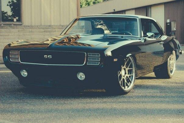 1969 Chevrolet Camaro SS - 2