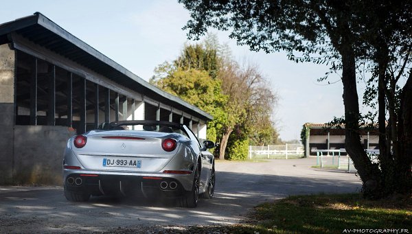 Ferrari California T