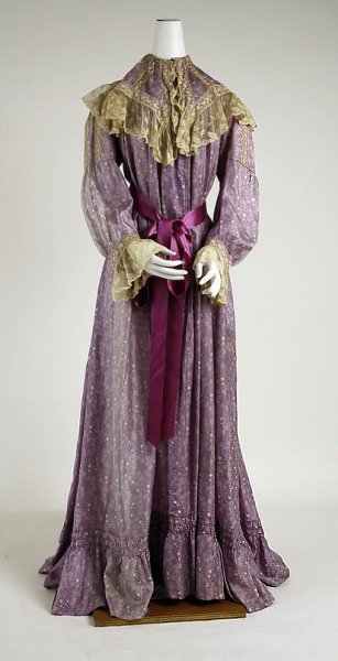 Neglige, 1880. - 2