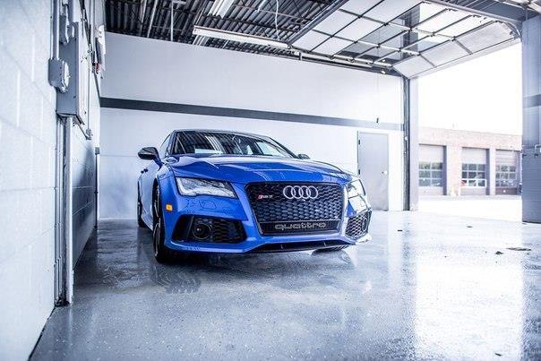 Audi RS7 Triplets: Nagoro Blue, Estoril Blue and Sepang Blue. - 5