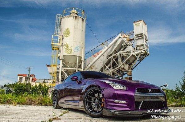 Purple Nissan GT-R on Velgen VMB5 Wheels. - 6