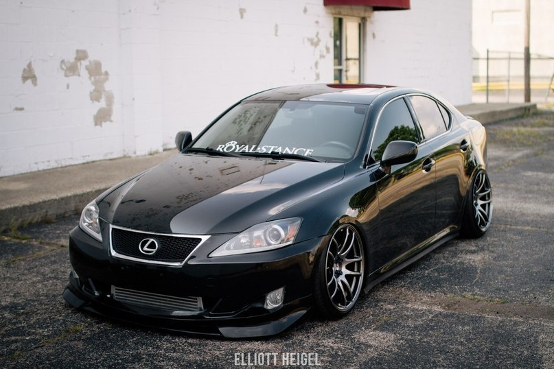 Lexus IS350 - 2