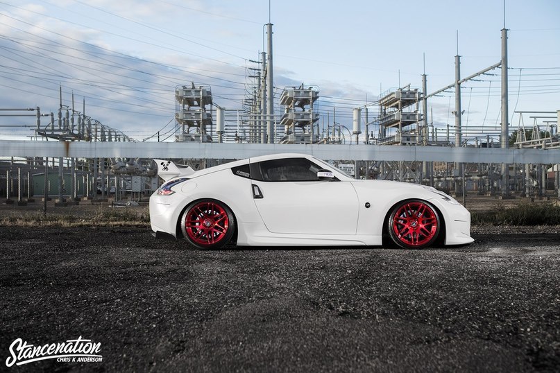 Nissan 370Z - 7