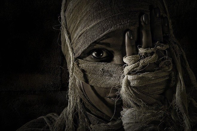 Вы никогда не задумывались о том, что счастливые воспоминания для человека гораздо дороже, чем всё, ...