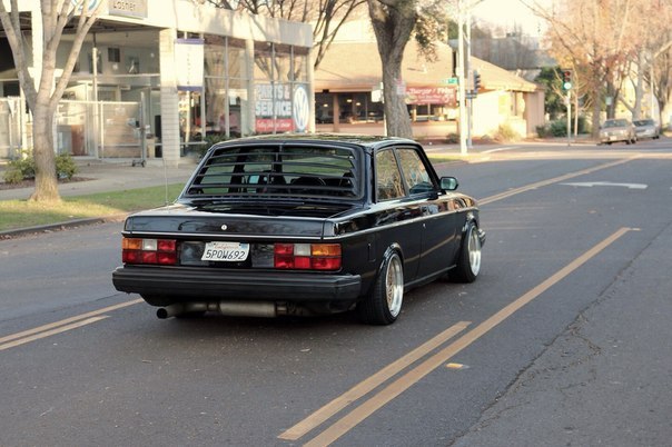 Volvo 244. - 7