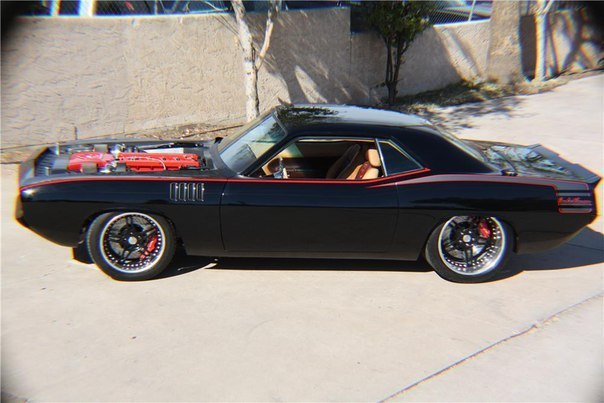 1971 Plymouth 'Cuda Custom - 4