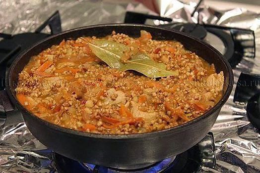 Рецепт такой гречки покорил весь мир! Вкуснотища необыкновенная! Ингредиенты : Гречневая крупа - 150 ...
