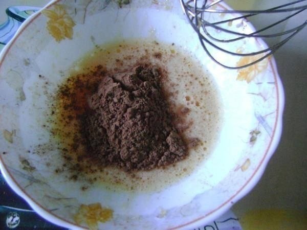 Торт «Минутка».Ингредиенты:-Яйцо куриное - 1 шт.;-Молоко - 5 ст.л.;-Масло растительное - 3 ... - 2