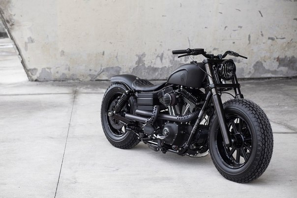  Rough Crafts Dyna Guerilla