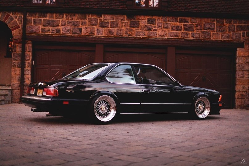 BMW e24 - 3