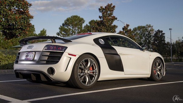 Audi R8 GT.