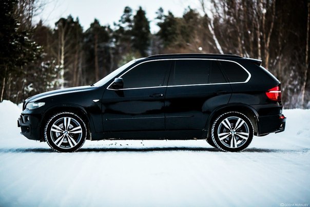 BMW X5 (E70). - 5