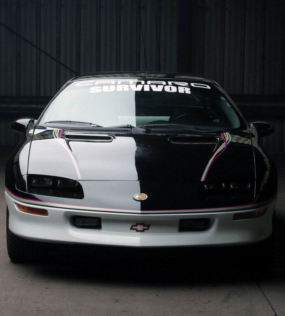 1993 Chevrolet Camaro Z28 Indy 500 Pace Car.#old_us_ttx: V8 350 c.i. LT1 (5733 cc): ...