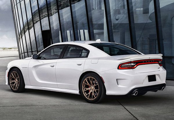 Dodge Charger SRT Hellcat - 4